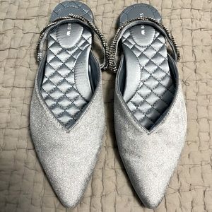 Birdies- The Swan Bluebell Crystal Bracelet Size 8 Never Worn